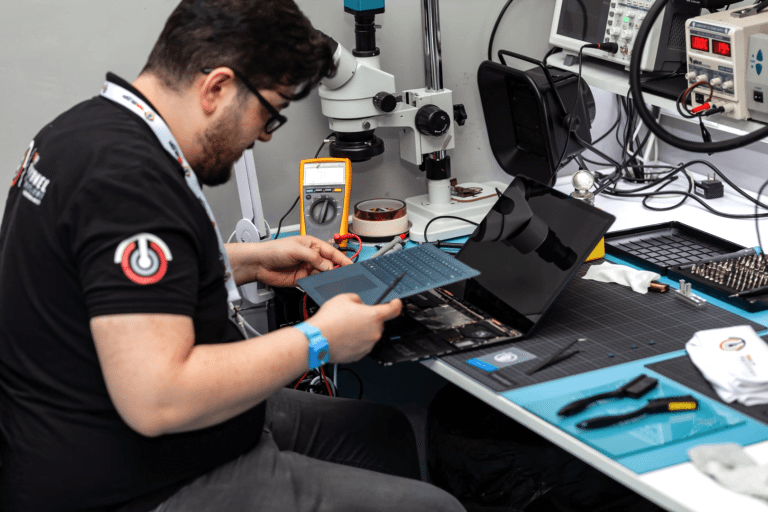 tka laptop klavye tamiri