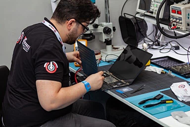 tka microsoft laptop