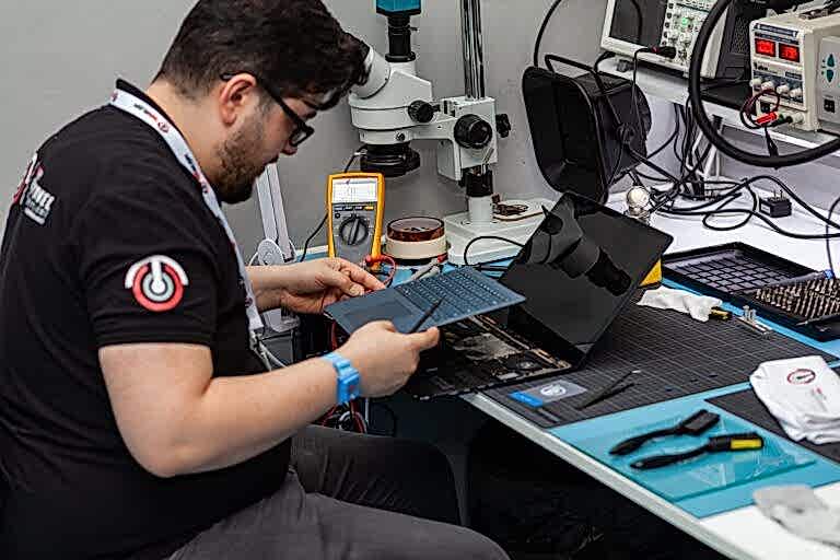 tka microsoft surface tamiri