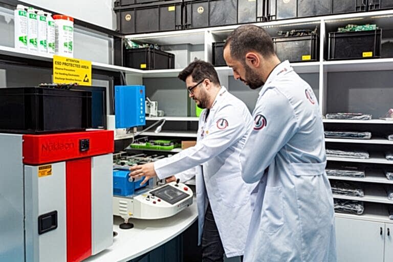 tka personel nükleon